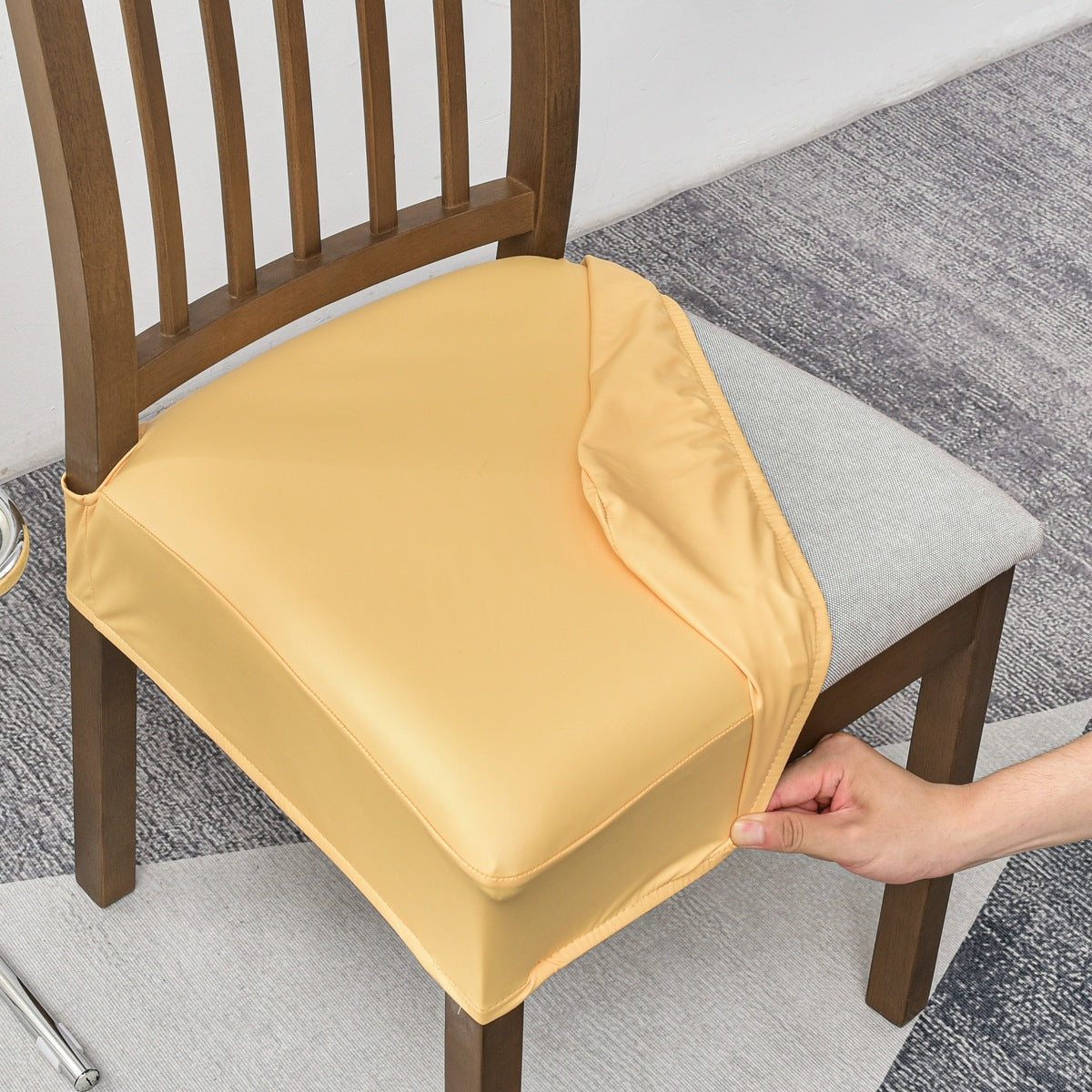 Skadi - Leather Chair Seat Cover