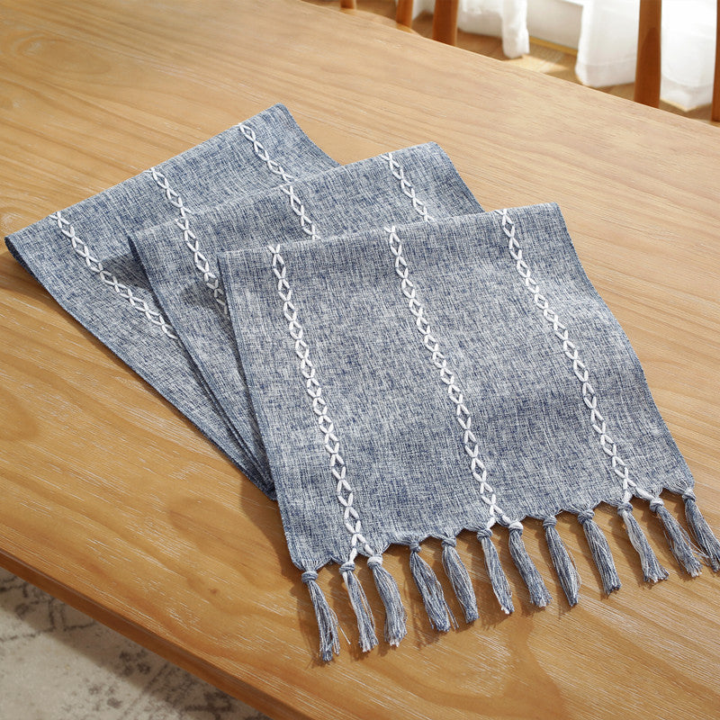 Astrid Delecate Style Table Runner