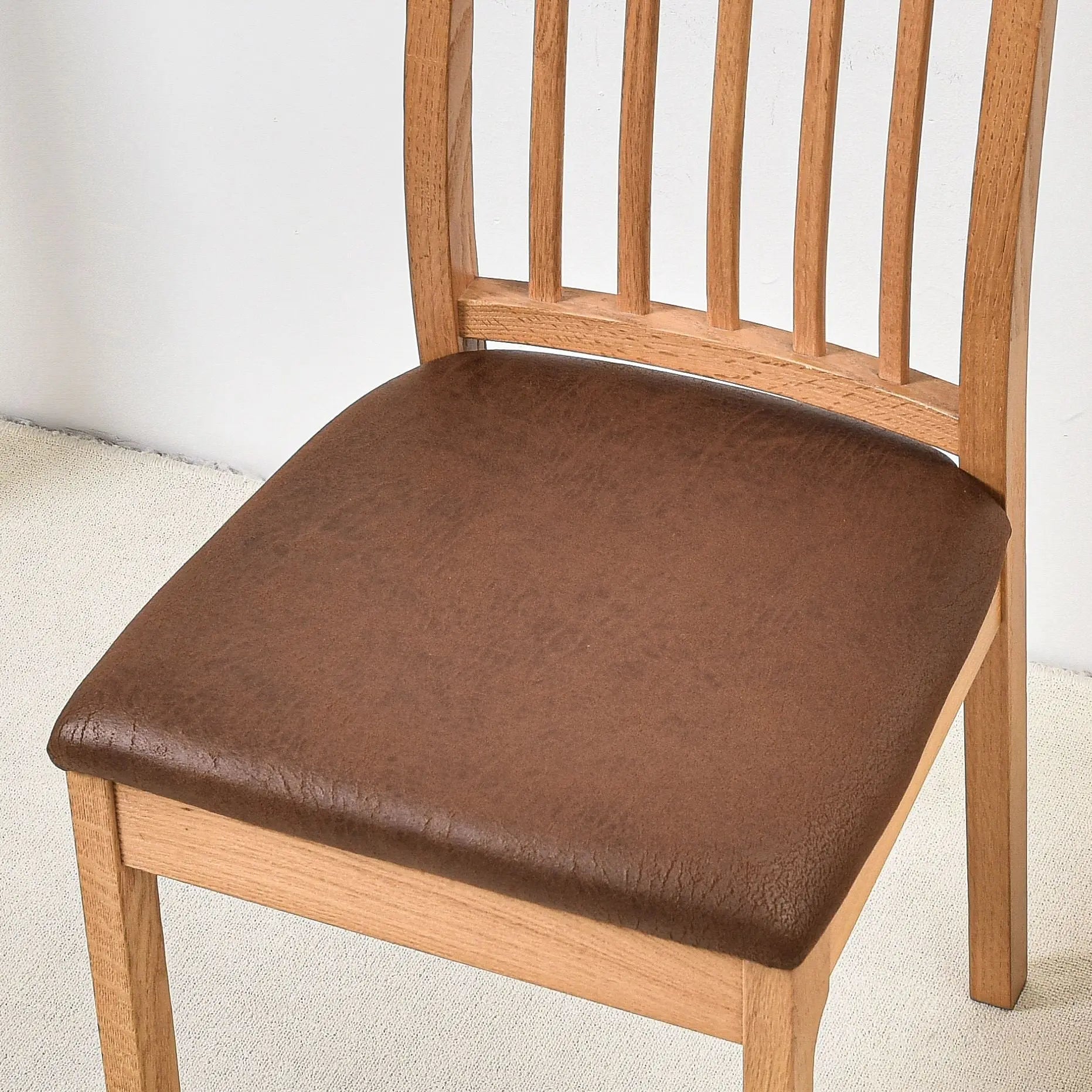 Buckle Surrounding Chair Seat Cover Trekk&Cover